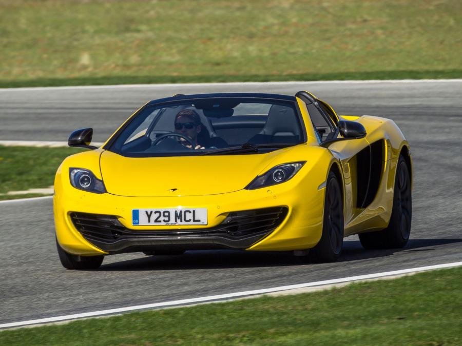  McLaren MP4-12C Spyder 2012 года  (UK) (фото 32 из 32)